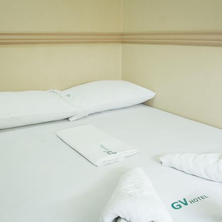 Gv Hotel - Camiguin Мамбаджао Екстериор снимка