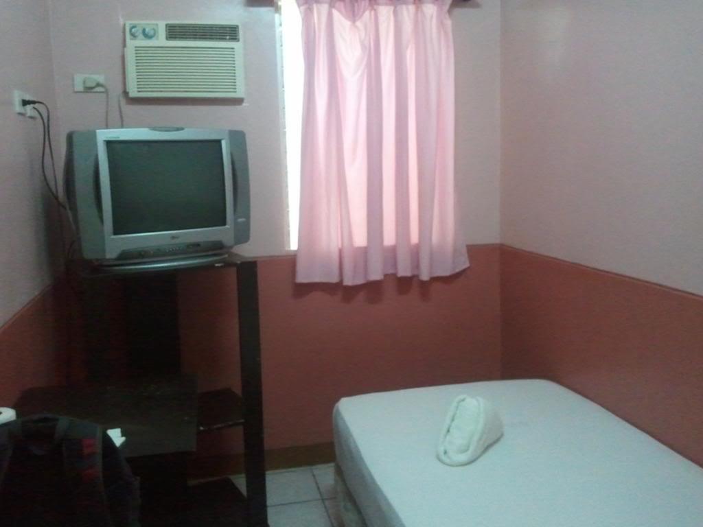 Gv Hotel - Camiguin Мамбаджао Екстериор снимка